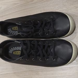 Keen Shoes | Keen Womens Lorelai Black Leather Lace Up Sneakers | Size 7.5